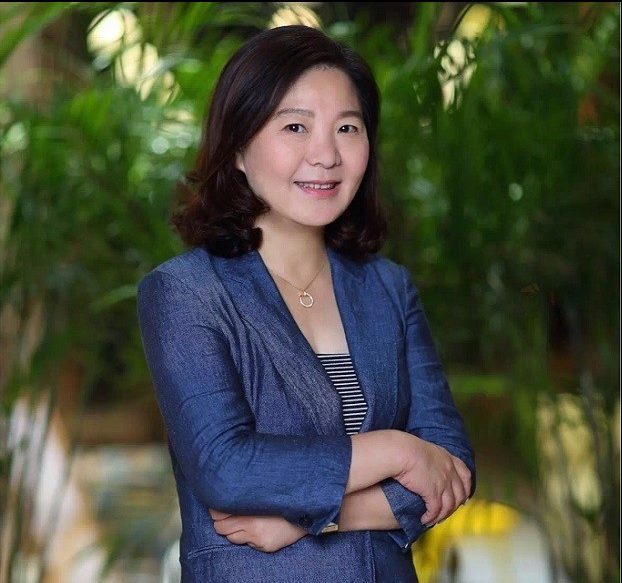14 Years of Shanghai Fashion Week: An Interview with Xiaolei Lv，The Woman Behind China's Most Influential Fashion Event