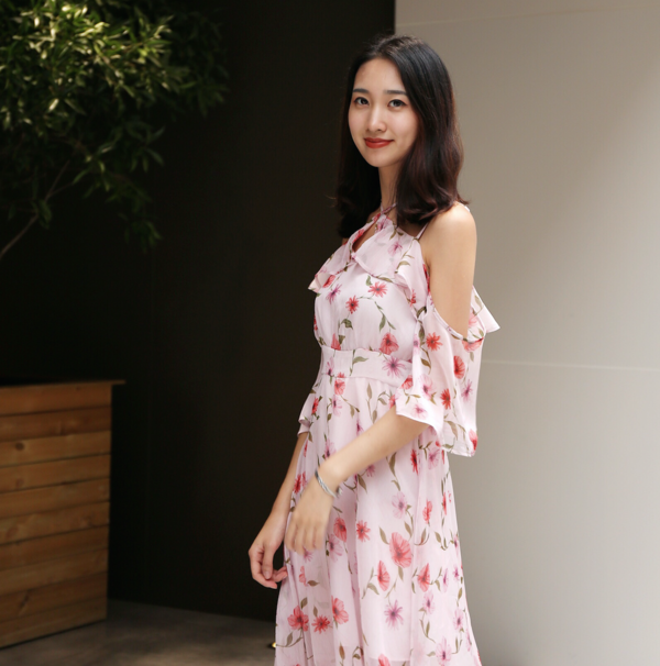 Founder's Interview | The Gen-Z Beijing Girl Shi Liu Reveals Her Secrets of Fashion Entrepreneurship